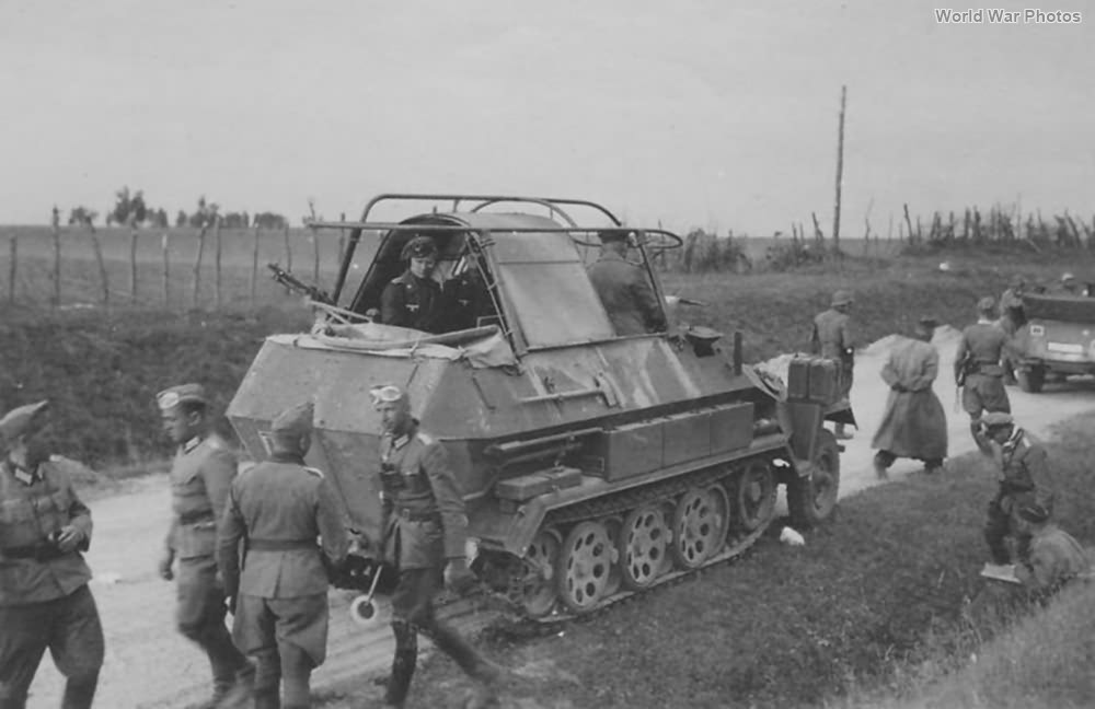 Sd Kfz 251 Half-Track